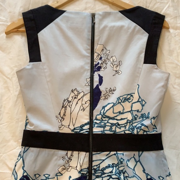 FRENCH CONNECTION Blue Sheath Dress - Picture 6 of 9